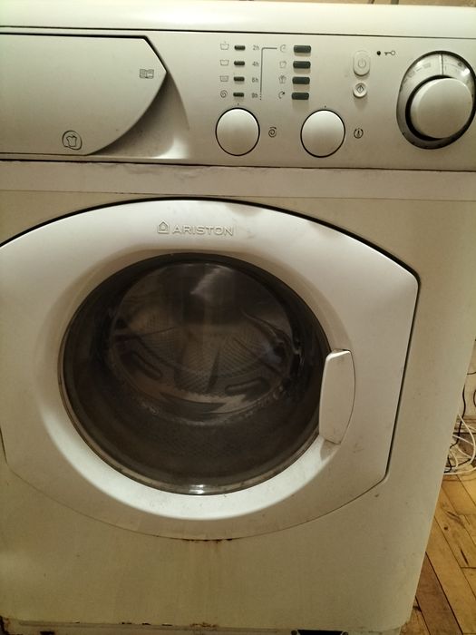 Пральна машина Apiston