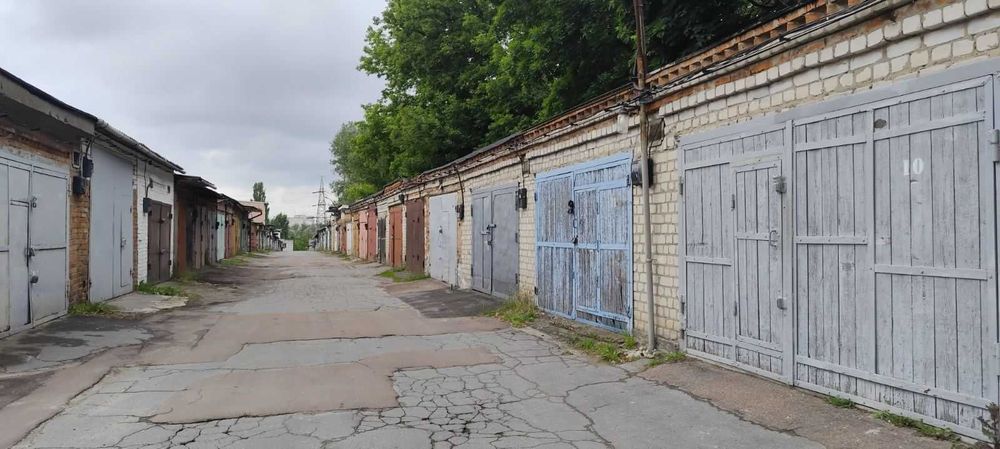Здається в оренду капітальний гараж район Панчішної фабрики