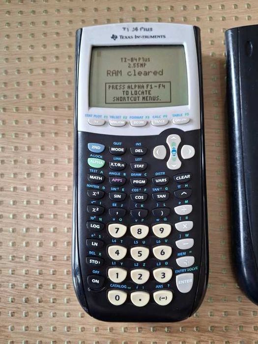 Calculadora Texas Instruments TI 84 Plus