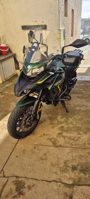 Benelli trail trk 502