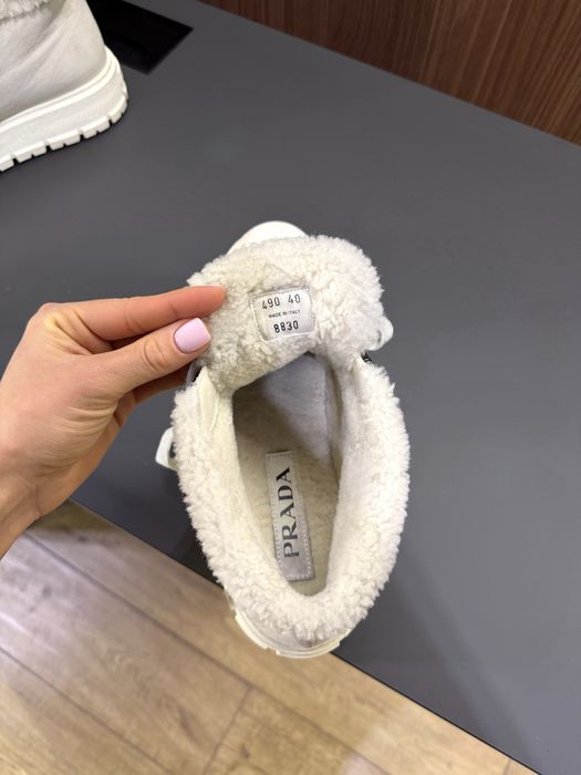 Жіночі ботінки Prada оригінал утеплені