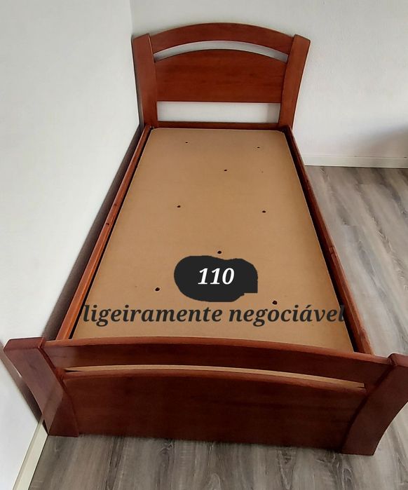 Sofá e cama de solteiro