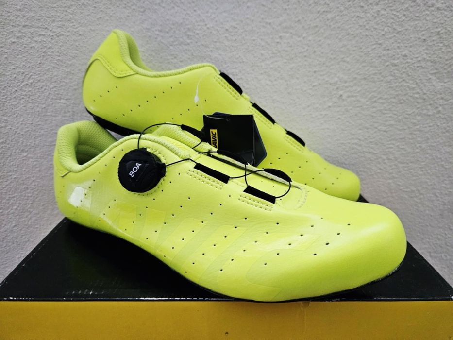 Sapatos AGU / Mavic / Sidi / Shimano nº42 (Novos)