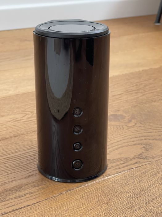 D-Link DIR-645 (802.11b/g/n 300Mb/s)