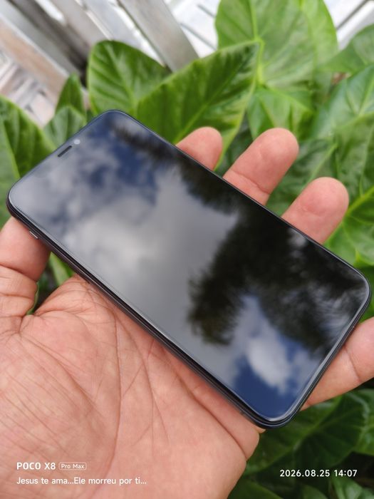 iPhone 11 Pro 256GB ecrã e bateria novos,tudo a funcionar impecável/aceito troca ou retoma inf/superior