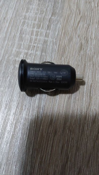 Carregador Sony Car Quick Charger AN401