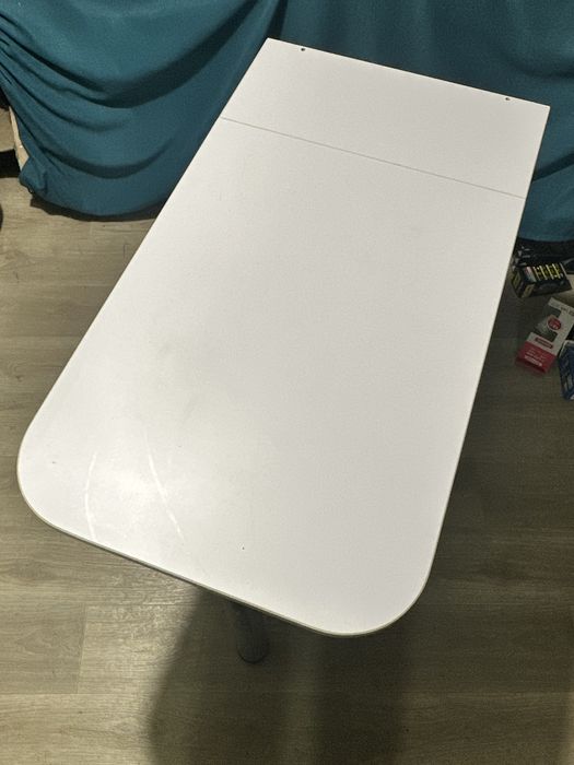 Стіл манікюрний складний 2шт