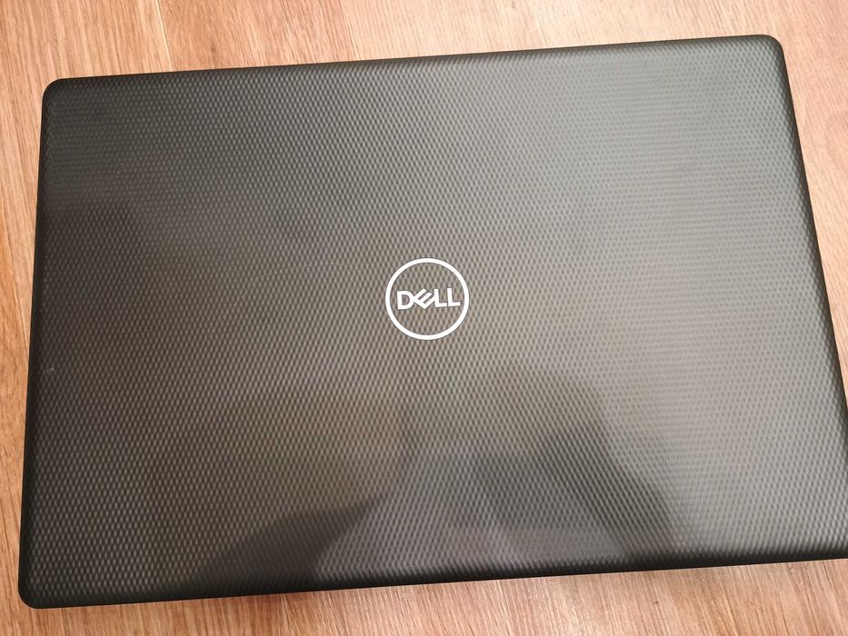 Dell Inspiron 3593 i3 1005g1\8gb ddr4\128 SSD як новий