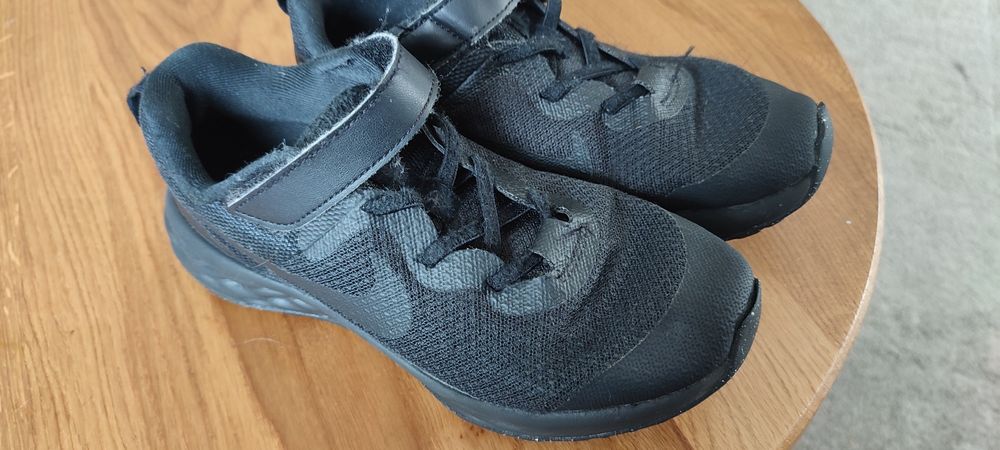 Nike Revolution 6 (PSV