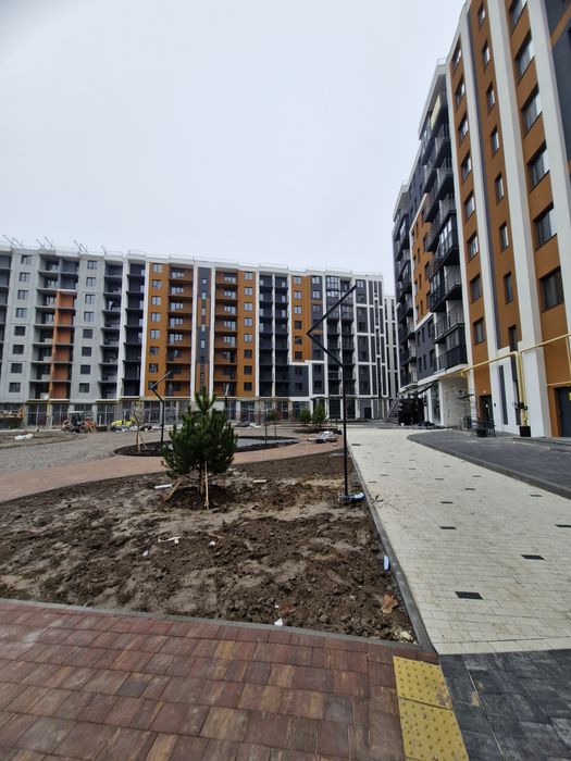 Продам 2 кімн.квартиру без комісії в новобудові на Вишенці