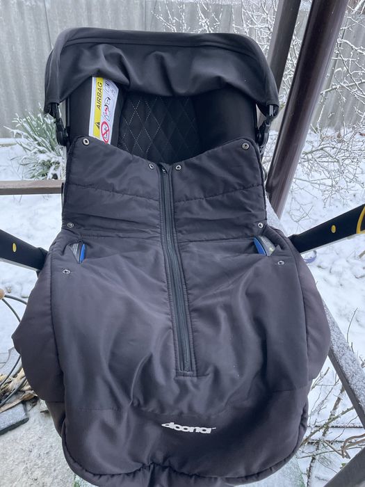 Doona автокрісло limited