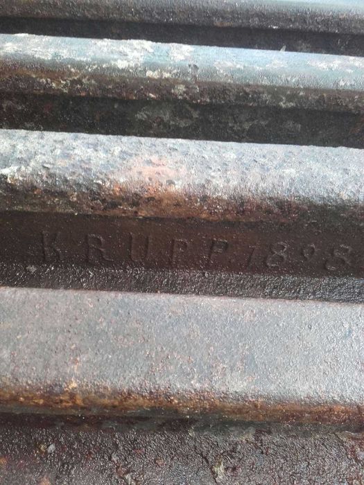 Legary Stare szyny KRUPP 1898r 6szt 3.10m