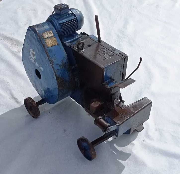 Máquina Cortar Ferro Trifásica - Usada