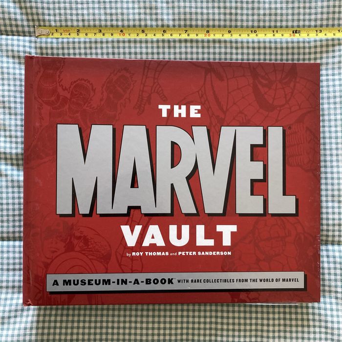 Livro “The Marvel Vault”