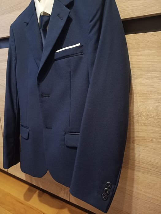 Garnitur na komunię 146 +koszula i krawat