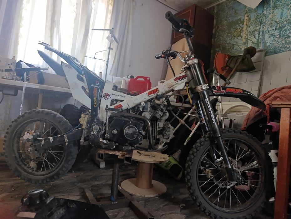 Каро піт 125 см³