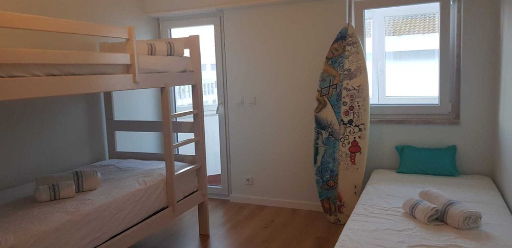 Moradia V5 a 2 minutos a pé da praia tem licenca AL