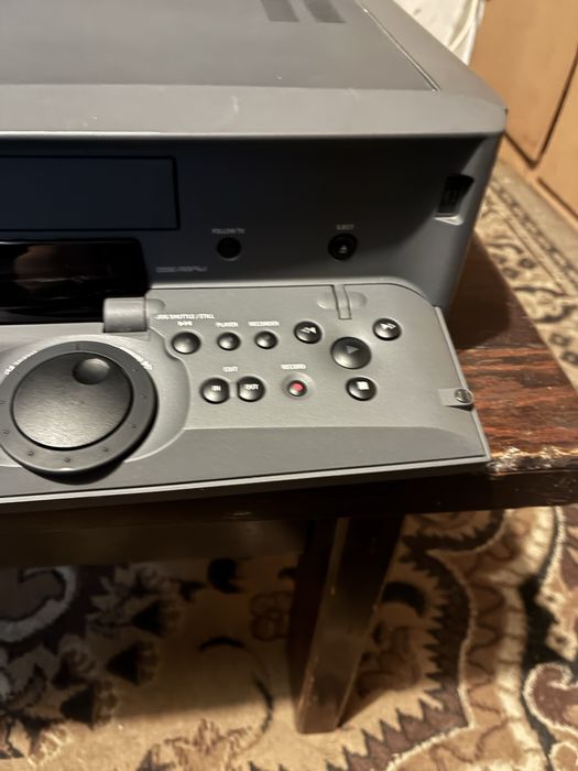 Magnetowid S-VHS Philips VR 969