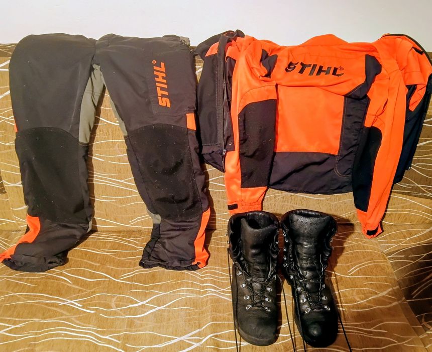 Zestaw dla Pilarza Stihl,Buty, Spodnie, Chełm,szelki oraz spodnie przeciw deszczowe
