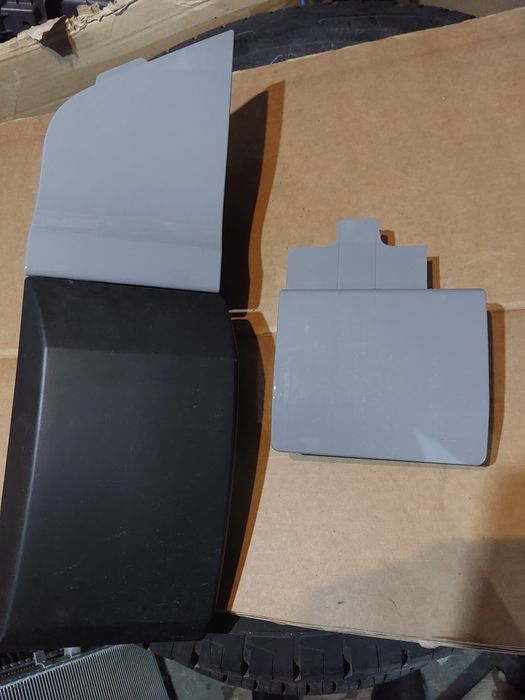 Klapka wlewu paliwa ford transit mk8 lift 2.0 ecoblue