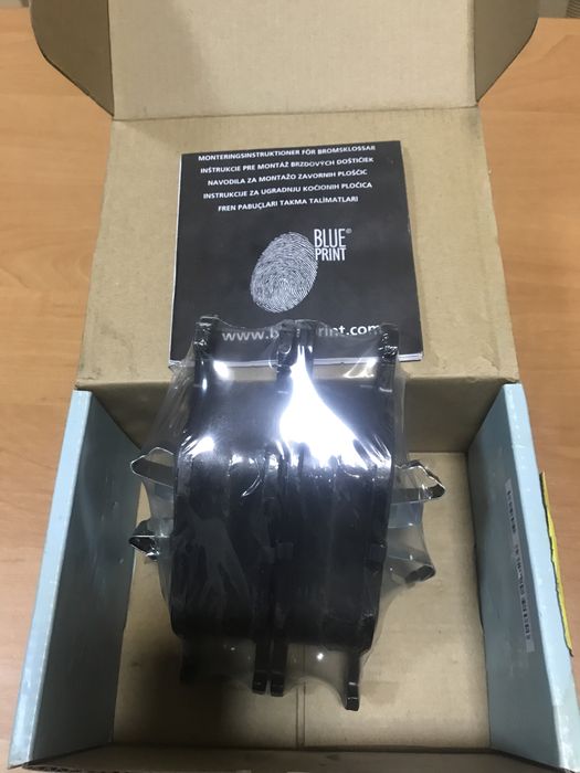 Колодки передние Blue Print ADM54281 для автомобилей Ford и Mazda