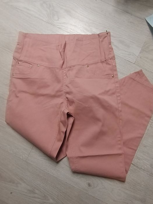 Spodnie damskie z wysokim stanem brzoskwiniowe