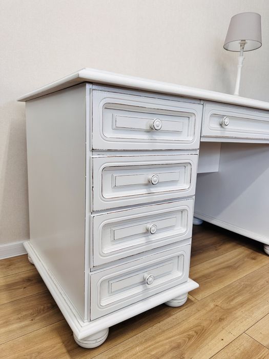 Odrestsurowane, białe biurko dębowe z biblioteczką :)