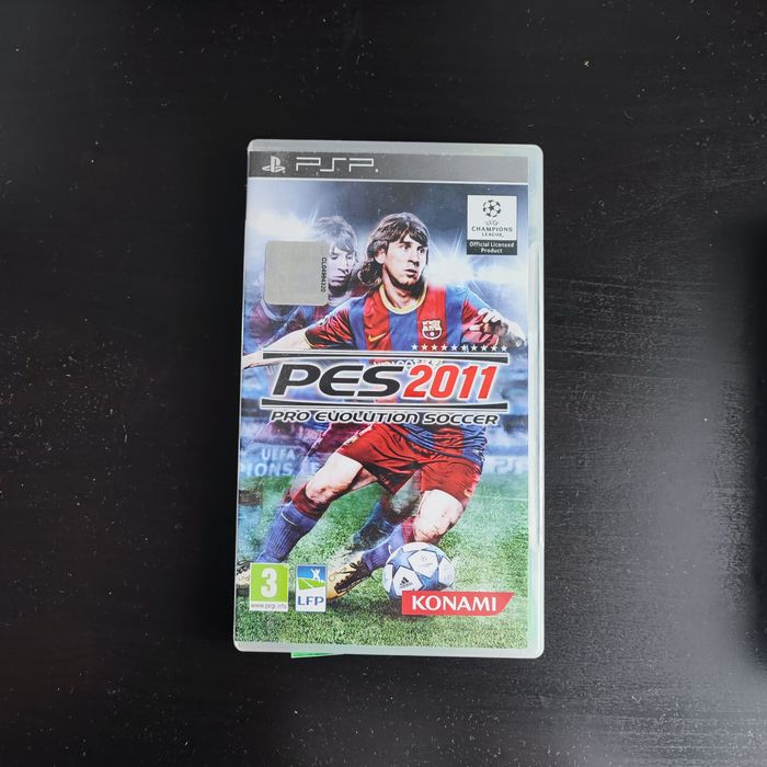Jogo PSP PES2011 - PlayStation Portable
