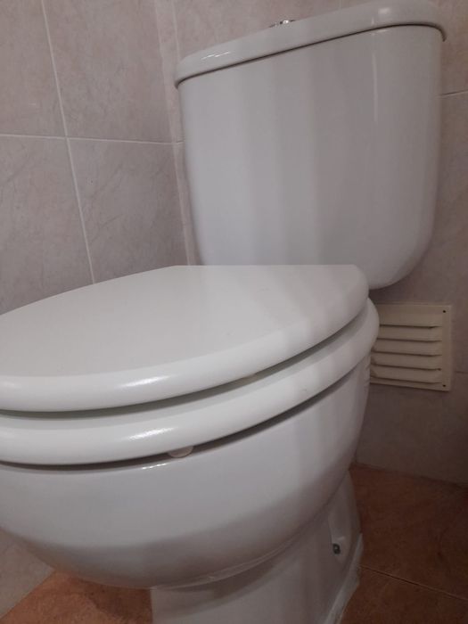 Tampa de sanita (IKEA)
