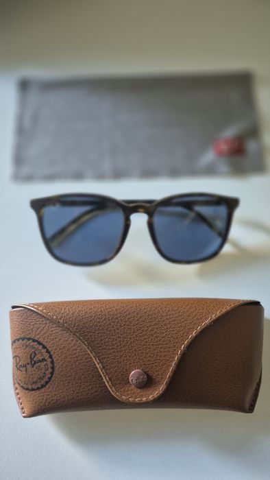 Óculos Ray-Ban 4387