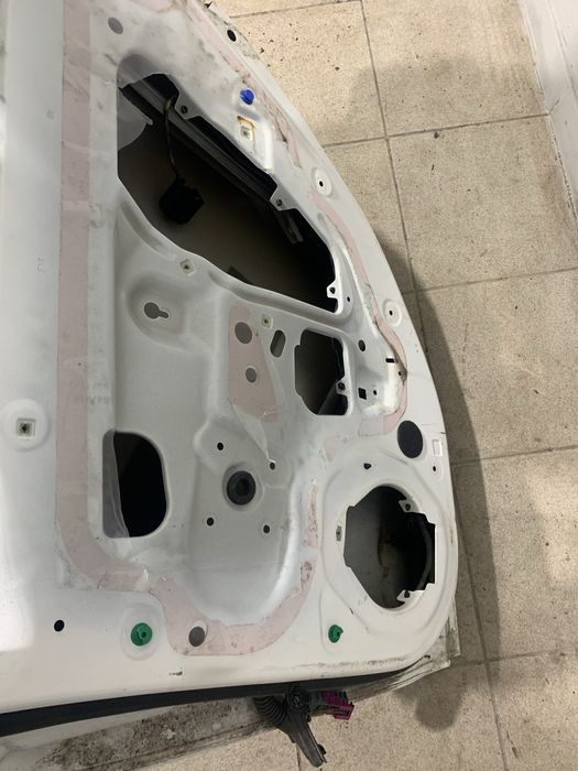 задня права дверка двері opel astra j універсал астра джей з розборки