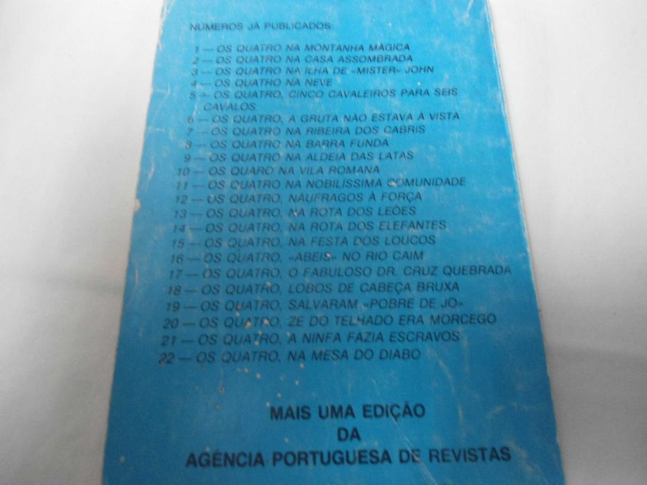 Os Quatro - Agência Portuguesa de Revistas.