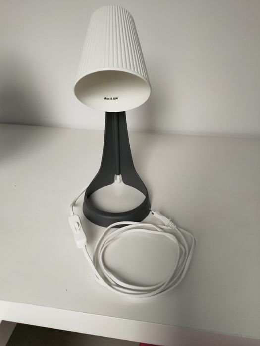 Lampki biurkowe -szkolne