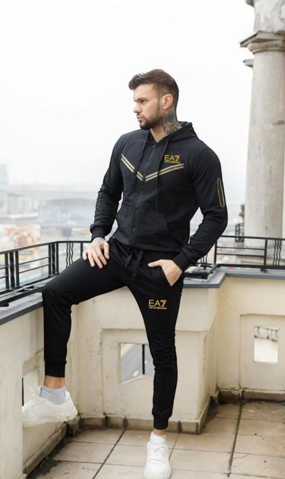 Dres Męski czarny EA7