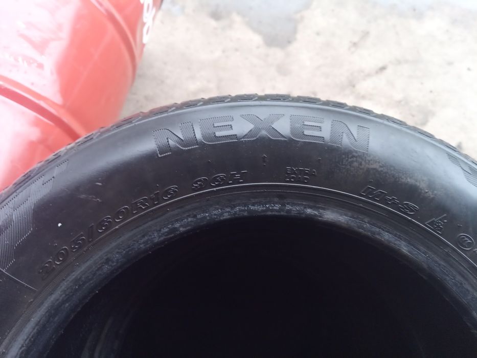 Продам резину ,всесизонка "Nexen"