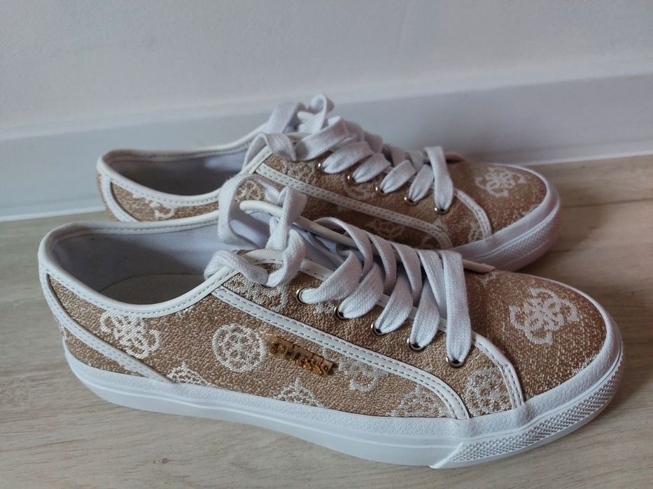 Кеди з текстилю Guess 40 золотистий