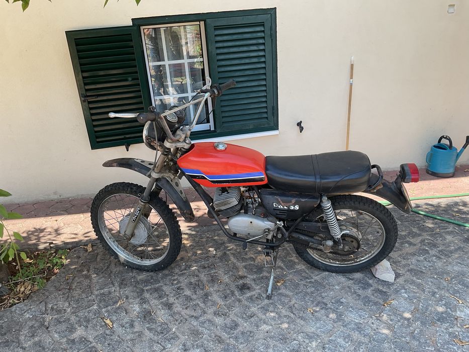 Vender mota forvel cross 1979
