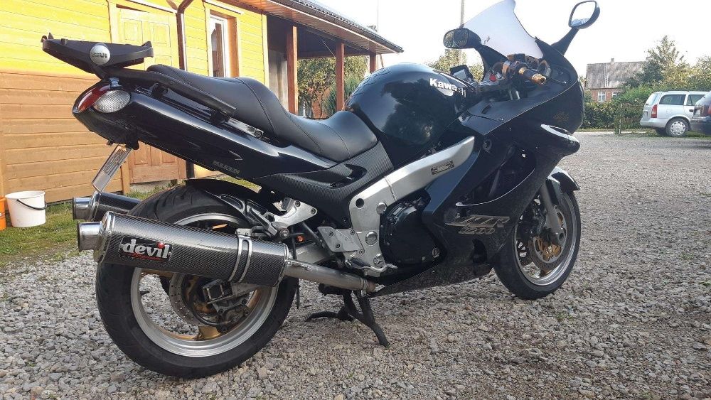 Продажа KAWASAKI ZZ-R1200, 2002 г., 47954 км., черный (Киев, Украина)