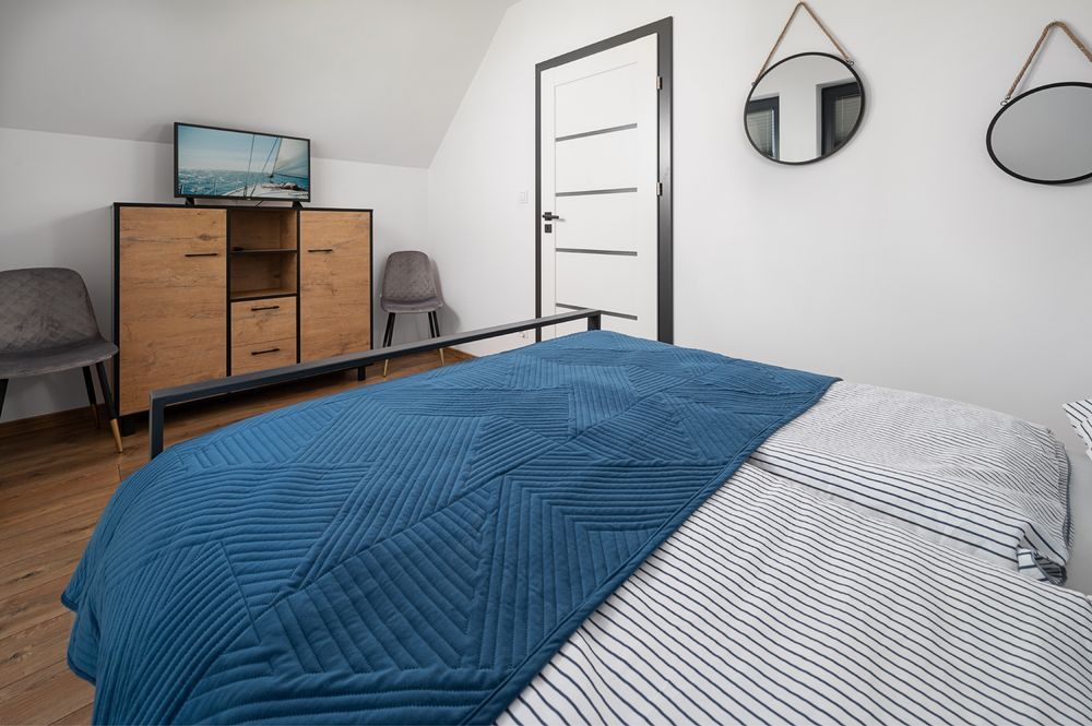 Domki z basenem , sauna , sala zabaw , rowery, parking  nad morzem Chłapowska przystań