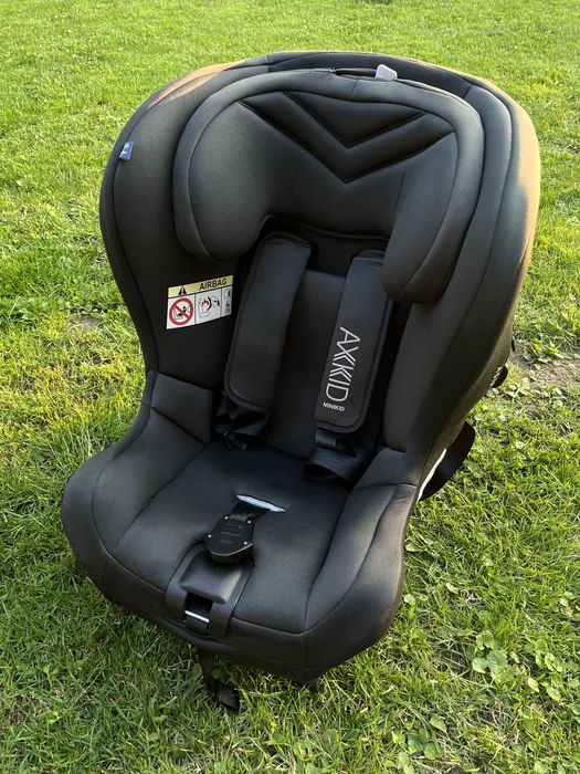 Fotelik samochodowy axkid minikid