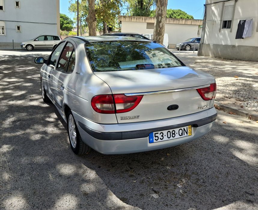 Renault Megane Classic 1.4i 16v Nacional