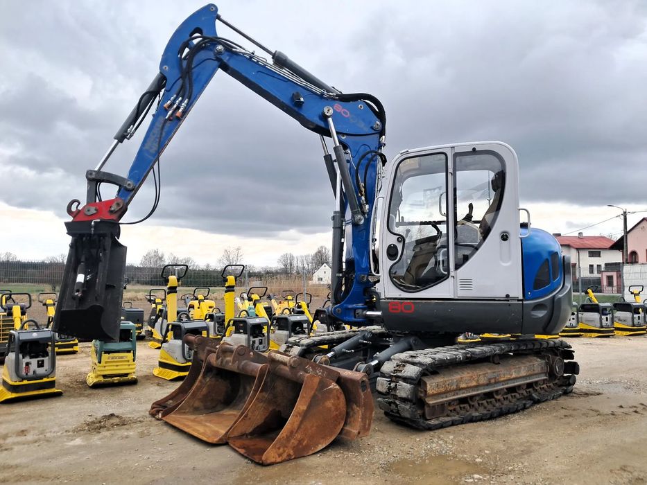 Wacker Neuson 8003  Minikoparka WACKER NEUSON 8003 / 9T! / 3x ramiona / 12r! / Terex tc 75