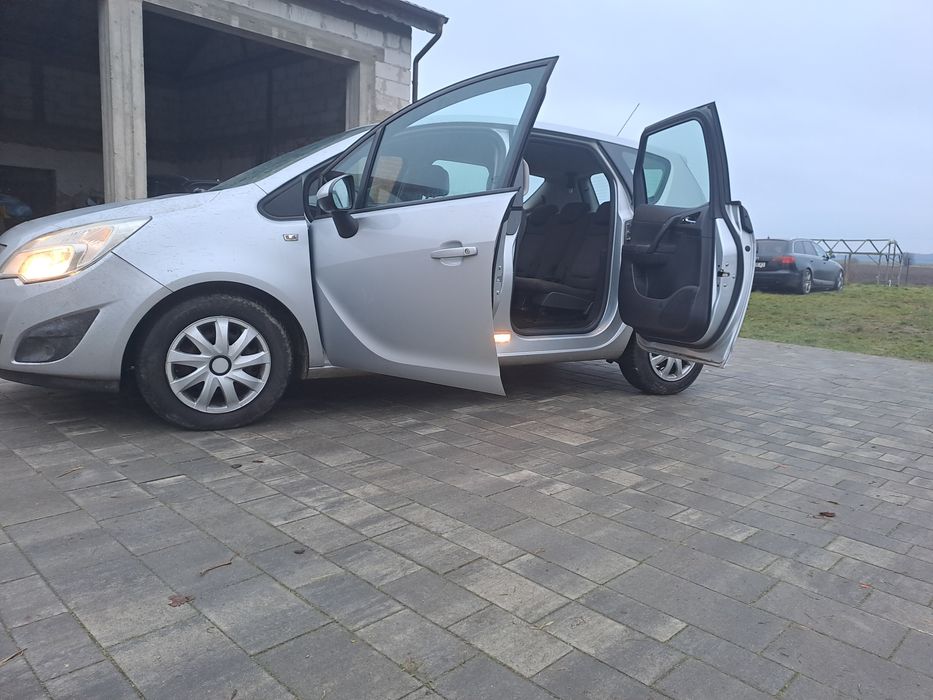 Opel Meriva 2012 1.3 CDTI