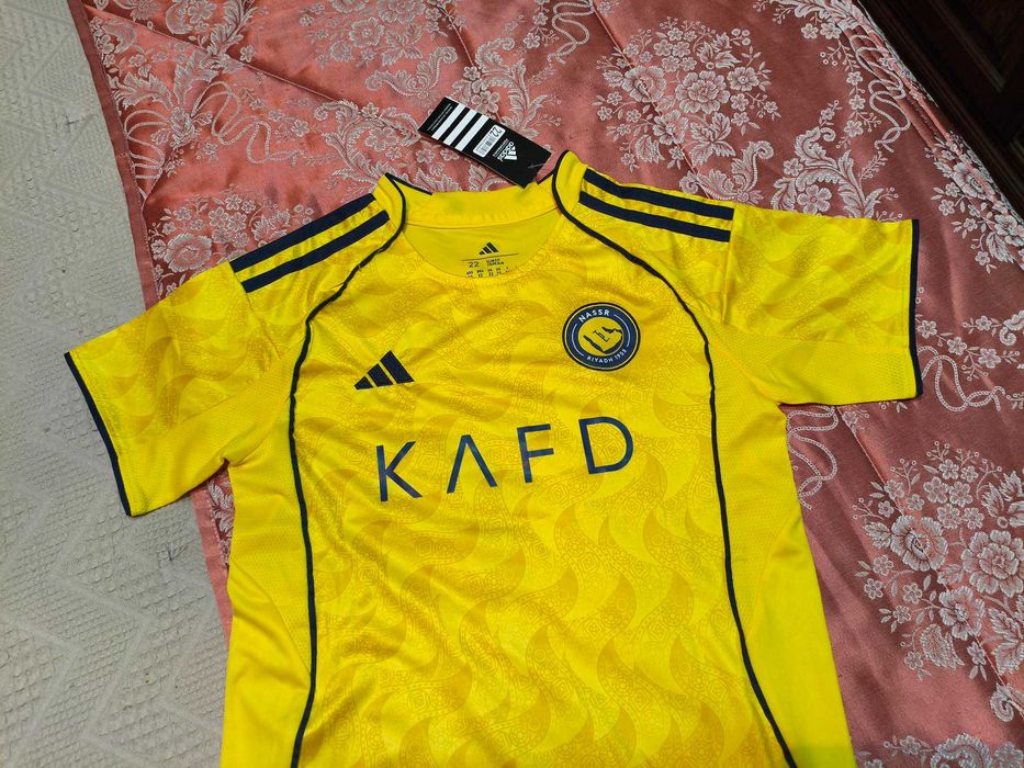 Camisola Criança RONALDO Equipamento Al Nassr | NOVO