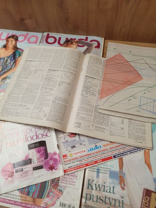 Gazetki Burda z wykrojami rocznik 2010 sztuk 10