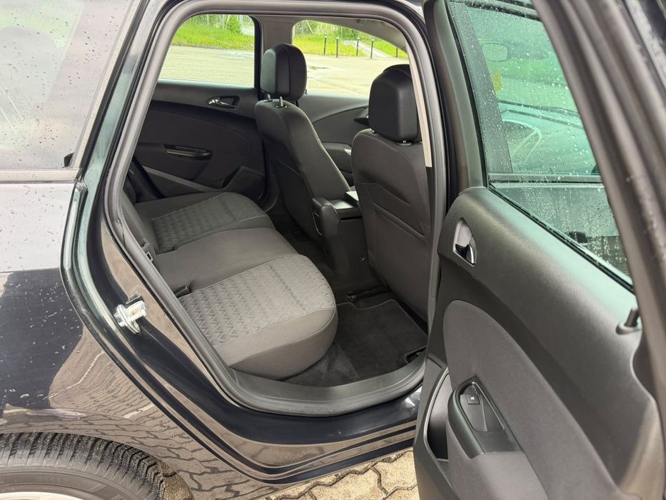 Opel Astra Sports Tourer