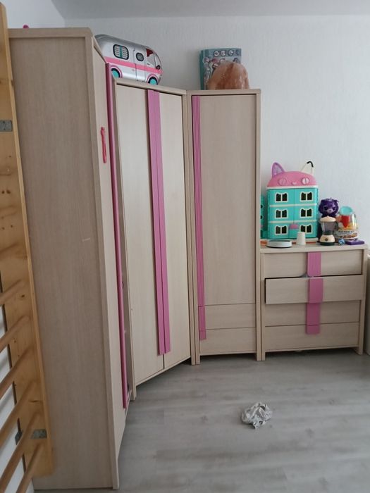 Meble pokojowe dziecięce
