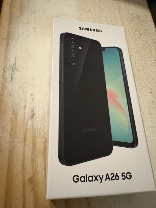 Samsung Galaxy A26 - 256GB armazenamento / 8GB RAM - NOVO / FECHADO