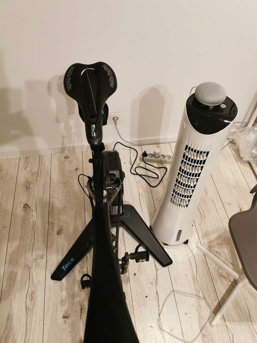 Wynajmę TACX Flux2 Trenażer rowerowy  od Garmin wypożyczę