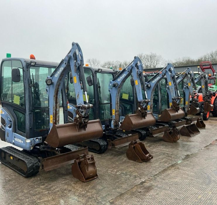 Wynajem minikoparek 1-9t bez operatora wiertnica młot do kucia świder